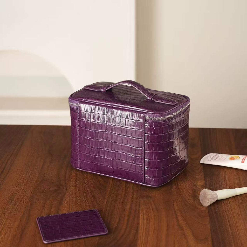 Crocodile-Embossed Genuine Leather Cosmetic Bag - Travel-Friendly Toiletry Pouch with Premium Look, Large Capacity & Practical Storage